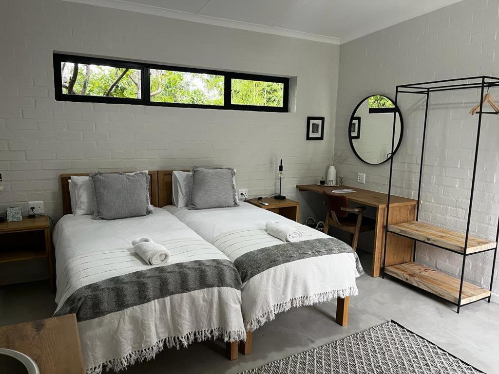 Raw Karoo Guest House Oudtshoorn Exterior foto